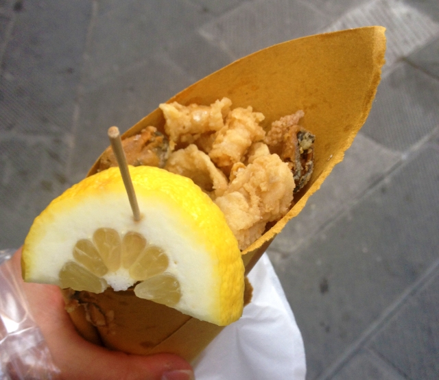 Fried calamari in a cone! The Italians got it right.